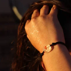 Discount Michaël Vessière Bracelet Croix De Lorraine Incolore Sur Cordon
