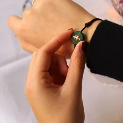 New Michaël Vessière Bracelet Croix De Lorraine Vert Sur Cordon