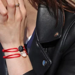 Michaël Vessière Bracelet Rock Porte-Bonheur Pierre Noire Sur Cordon Rouge